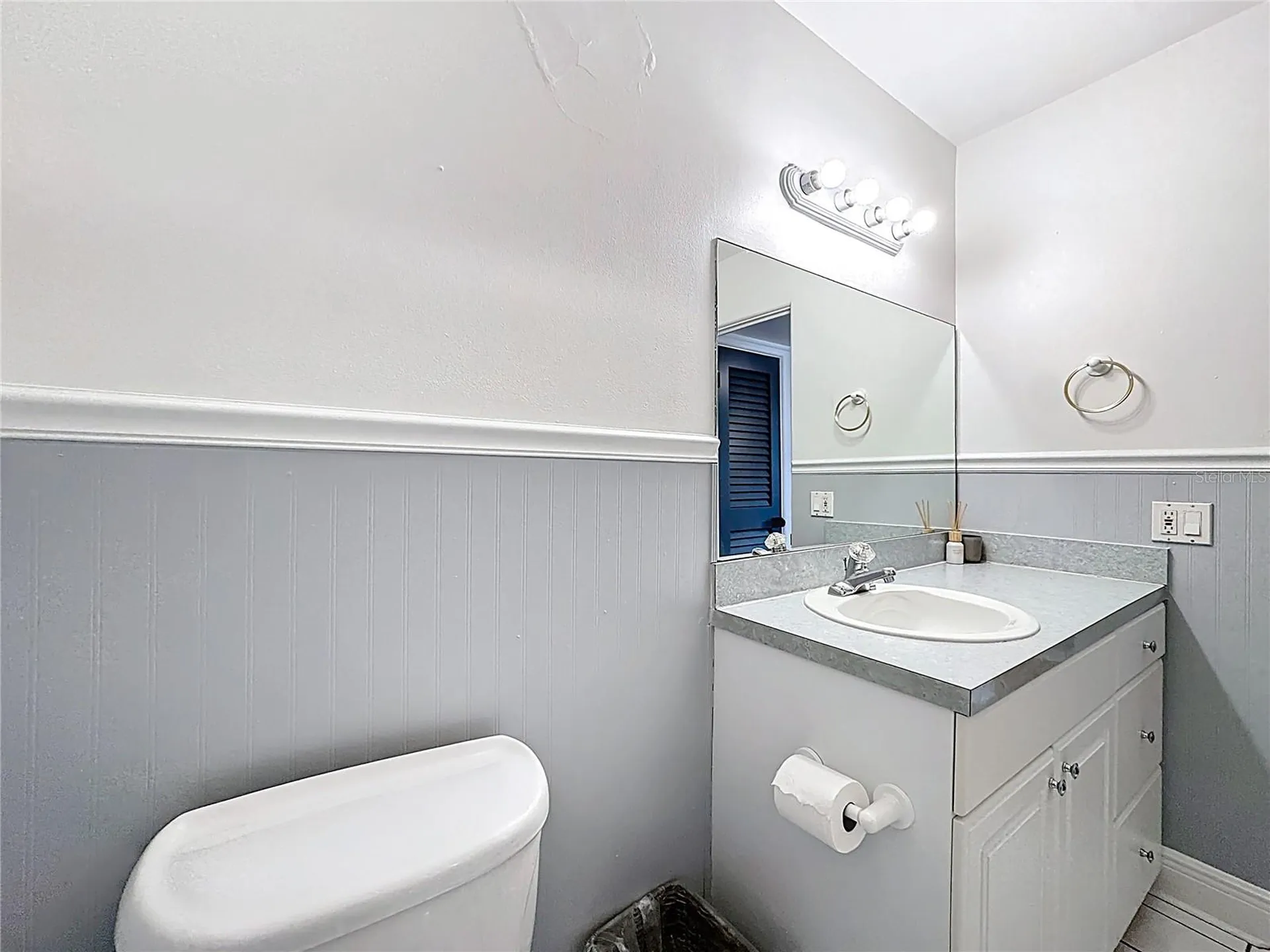 3601 Neptune Drive Orlando FL 32804