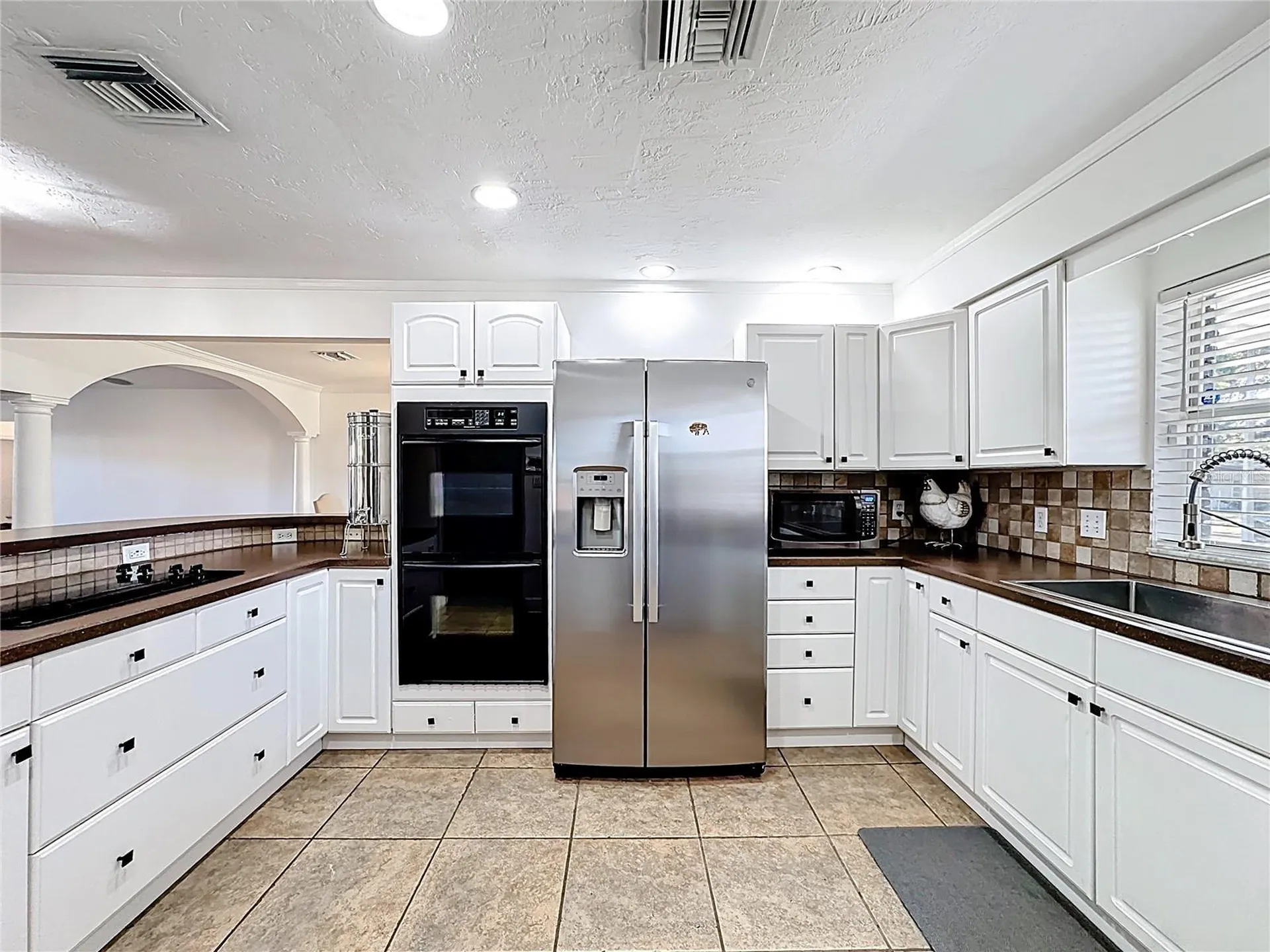 3601 Neptune Drive Orlando FL 32804