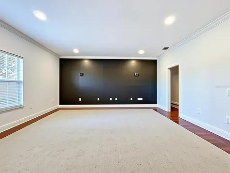 3601 Neptune Drive Orlando FL 32804