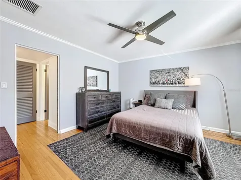 3601 Neptune Drive Orlando FL 32804