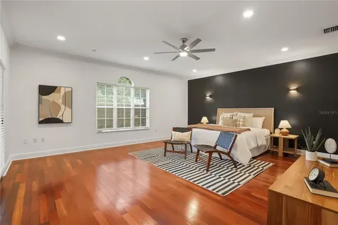 3601 Neptune Drive Orlando FL 32804