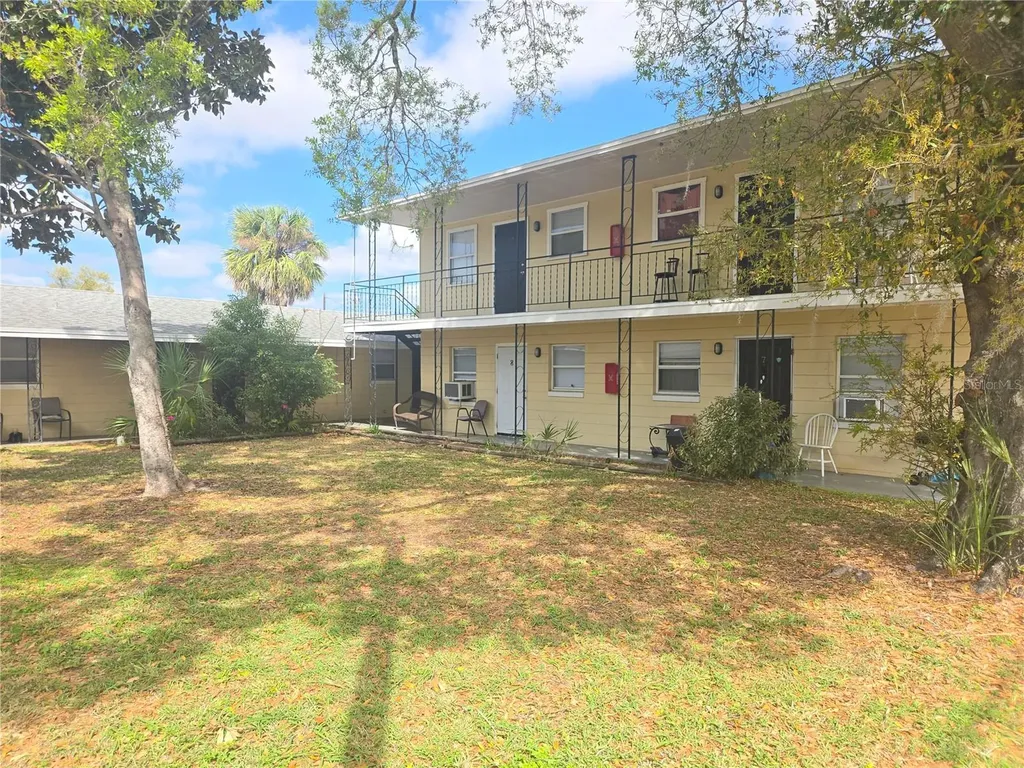 953 6th Street SE Winter Haven FL 33880