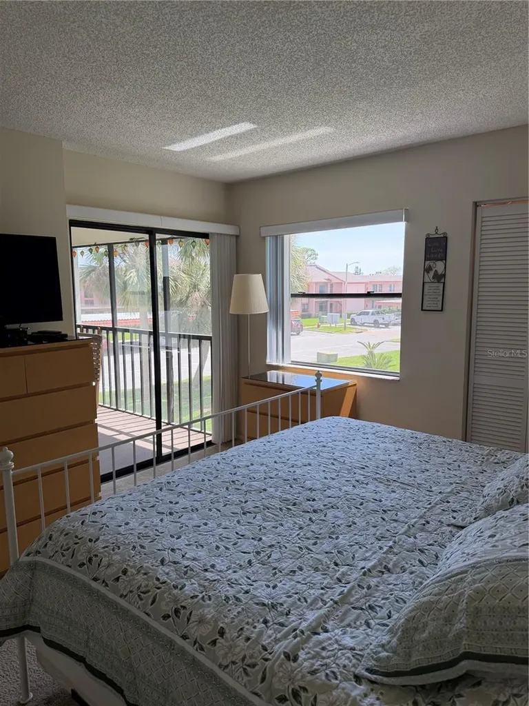 204 Windward Place Oldsmar FL 34677