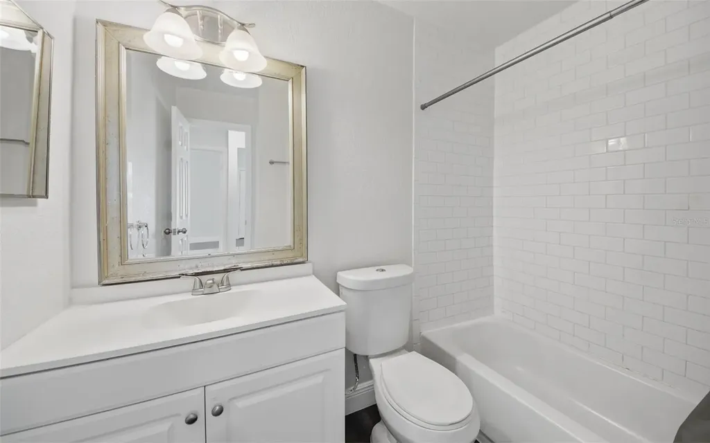 2132 Avon Boulevard Kissimmee FL 34741