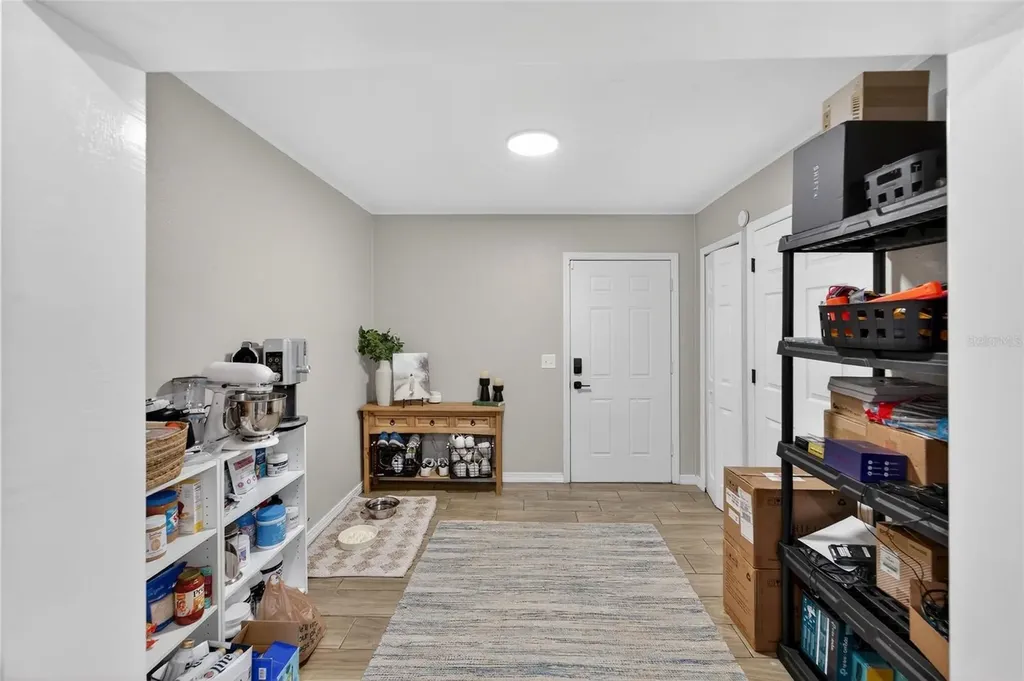 5502 Peach Avenue Seffner FL 33584