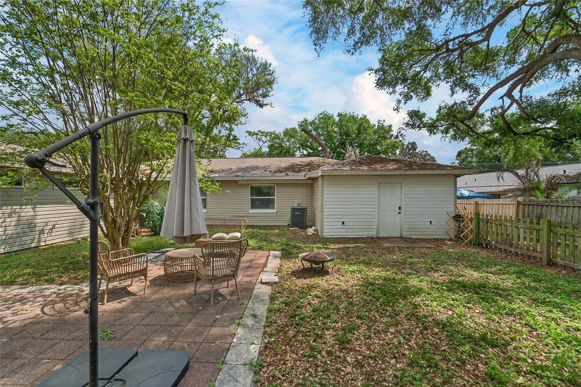 5502 Peach Avenue Seffner FL 33584