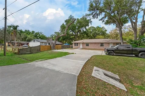 5502 Peach Avenue Seffner FL 33584