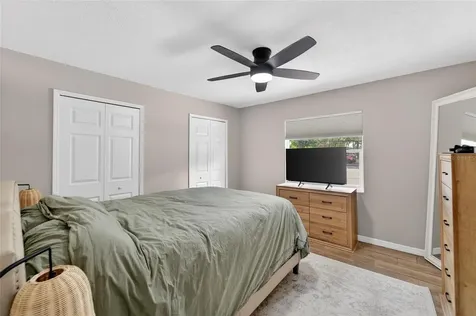5502 Peach Avenue Seffner FL 33584