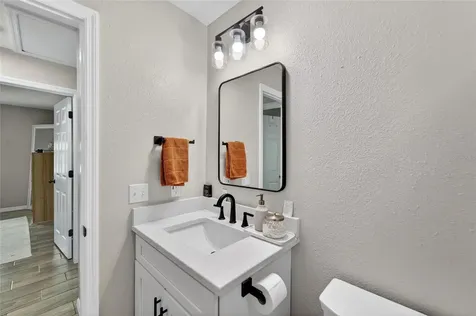 5502 Peach Avenue Seffner FL 33584