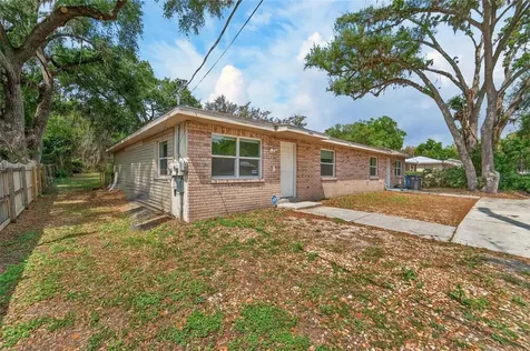 5502 Peach Avenue Seffner FL 33584