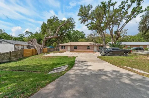 5502 Peach Avenue Seffner FL 33584