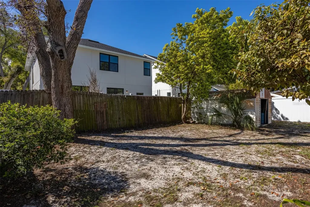 3306 W Fielder Street Tampa FL 33611