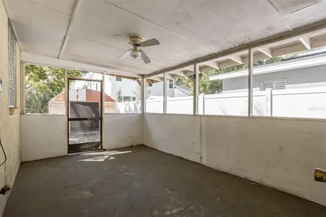 3306 W Fielder Street Tampa FL 33611