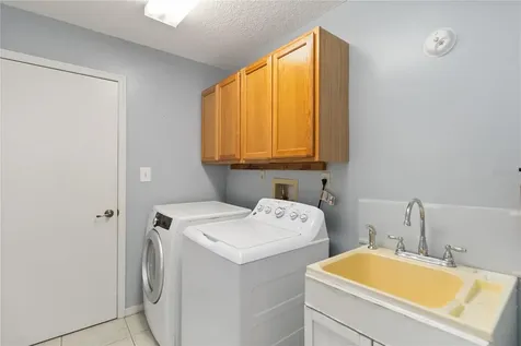 11530 Pumpkin Seed Court Orlando FL 32821