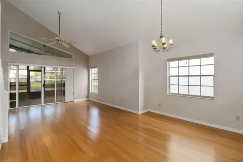 11530 Pumpkin Seed Court Orlando FL 32821