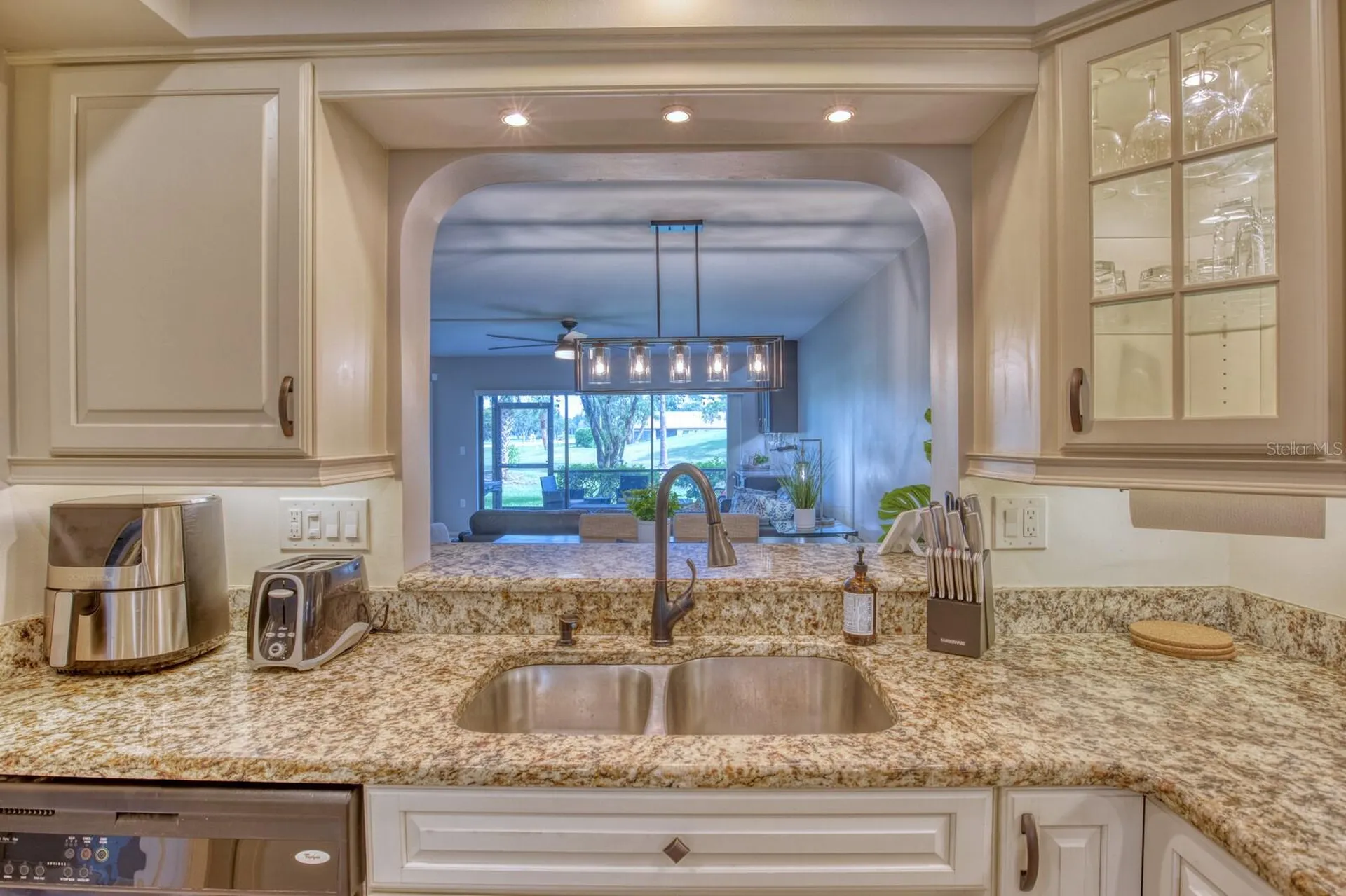 5640 Golf Pointe Drive Sarasota FL 34243