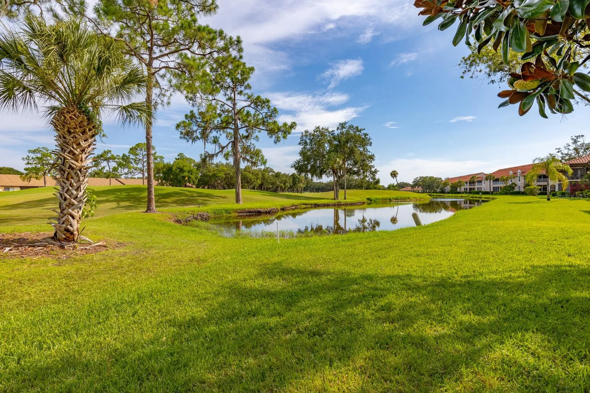 5640 Golf Pointe Drive Sarasota FL 34243