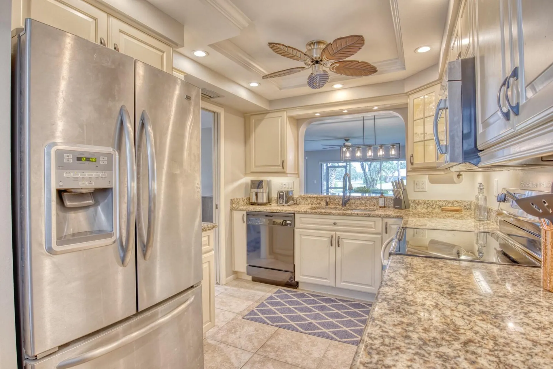 5640 Golf Pointe Drive Sarasota FL 34243