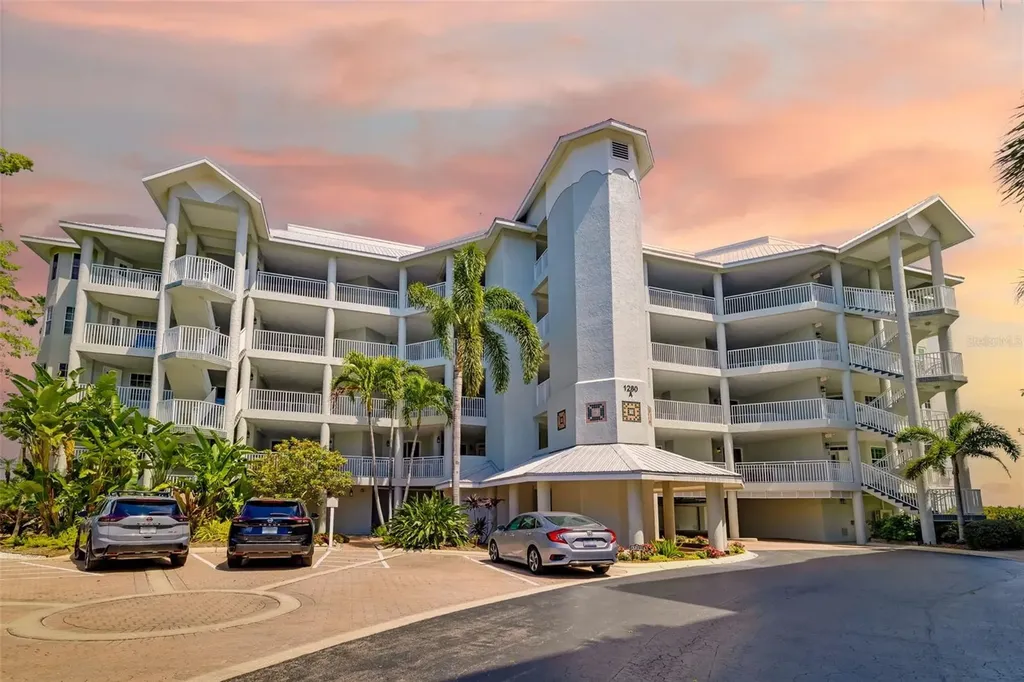 1280 Dolphin Bay Way Sarasota FL 34242