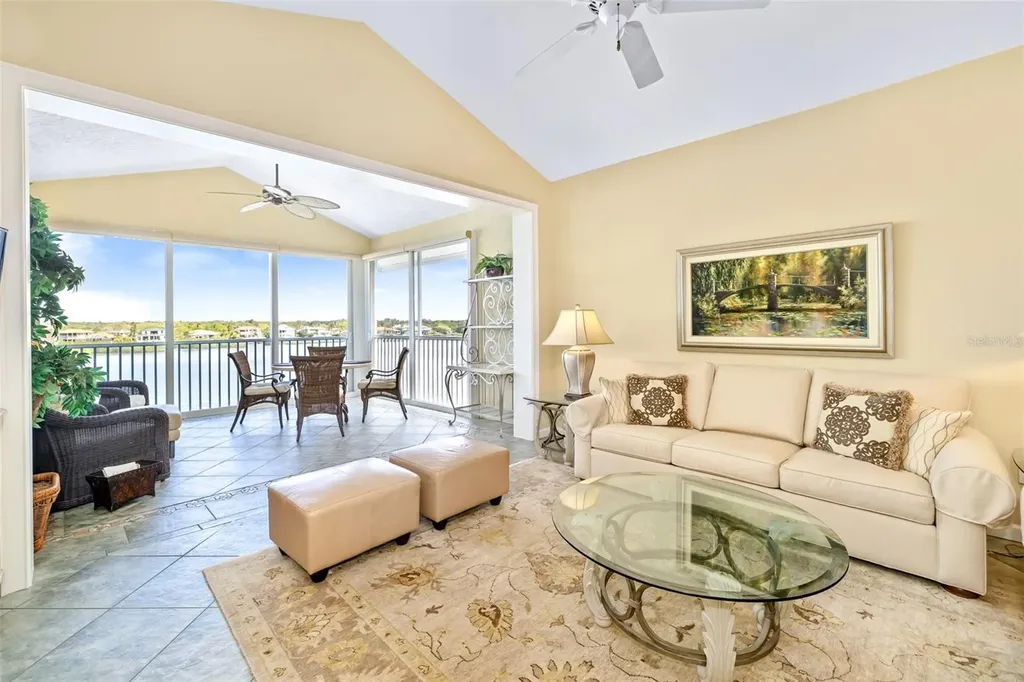 1280 Dolphin Bay Way Sarasota FL 34242