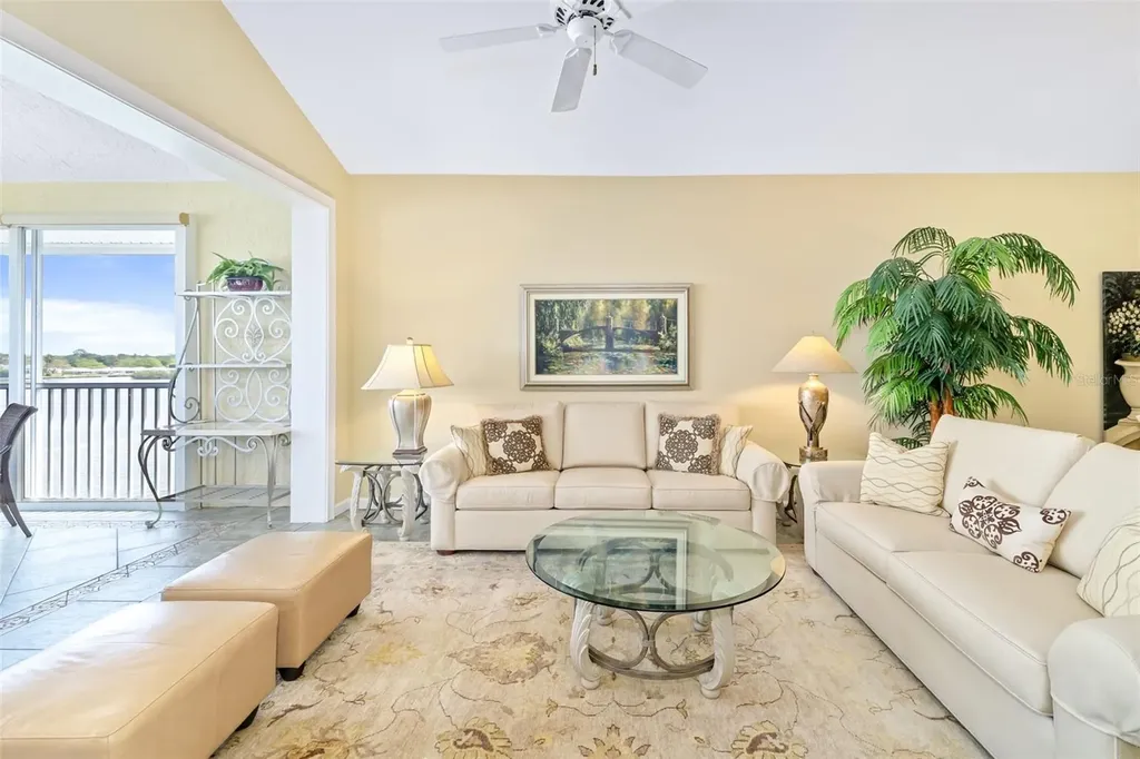 1280 Dolphin Bay Way Sarasota FL 34242