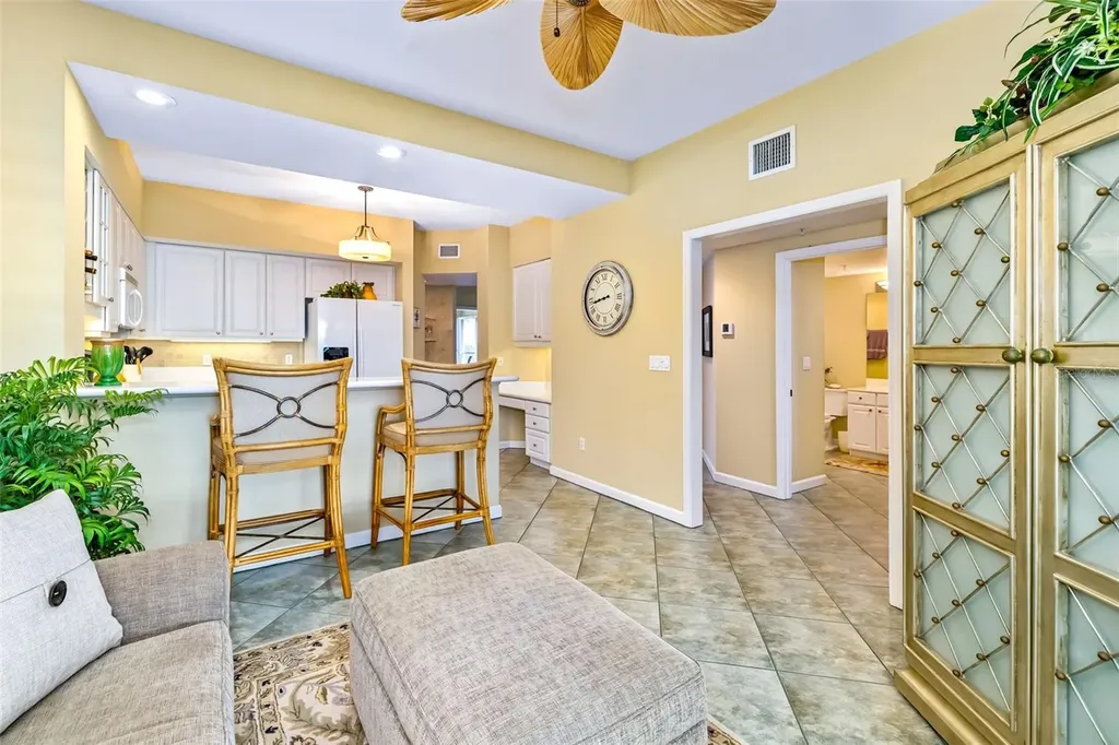 1280 Dolphin Bay Way Sarasota FL 34242