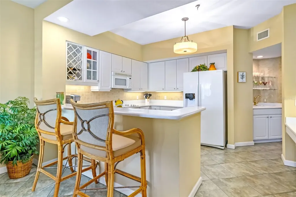 1280 Dolphin Bay Way Sarasota FL 34242