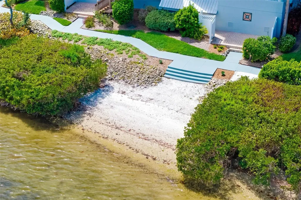 1280 Dolphin Bay Way Sarasota FL 34242