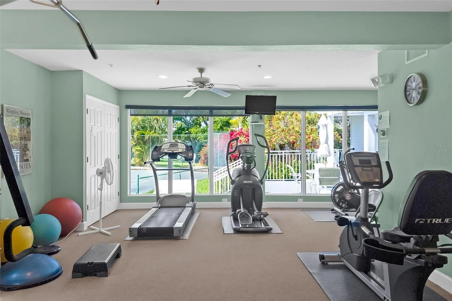 1280 Dolphin Bay Way Sarasota FL 34242