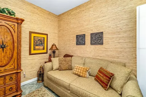 1280 Dolphin Bay Way Sarasota FL 34242