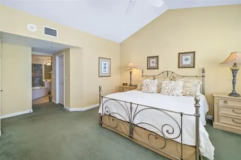 1280 Dolphin Bay Way Sarasota FL 34242