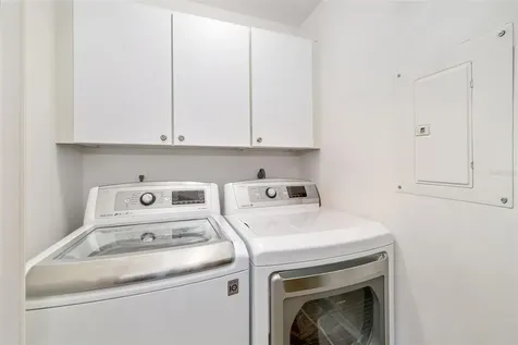1280 Dolphin Bay Way Sarasota FL 34242
