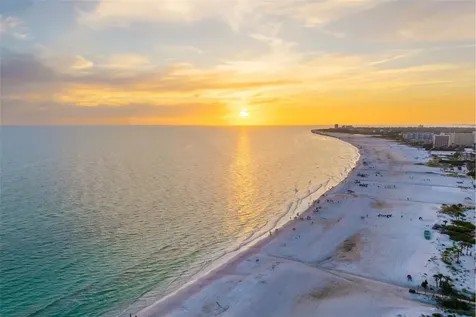 1280 Dolphin Bay Way Sarasota FL 34242