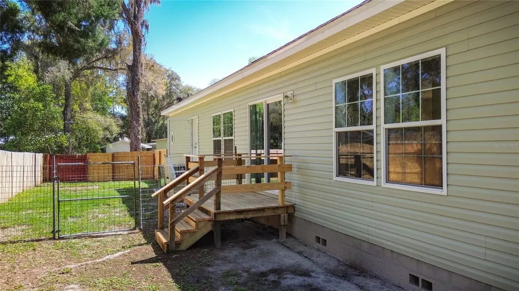 28477 Sentinel Street Nobleton FL 34661
