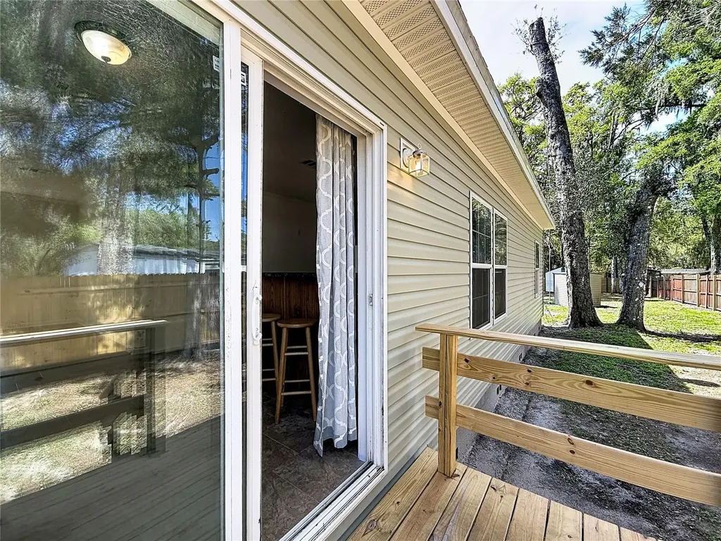 28477 Sentinel Street Nobleton FL 34661