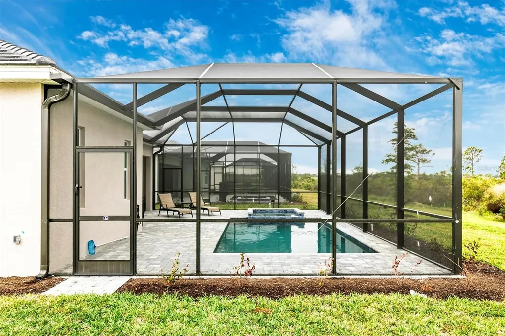 12733 Tulum Loop Venice FL 34293