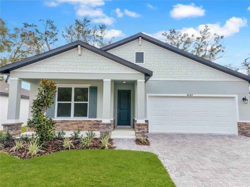 826 Emerald Grove Drive Apopka FL 32703