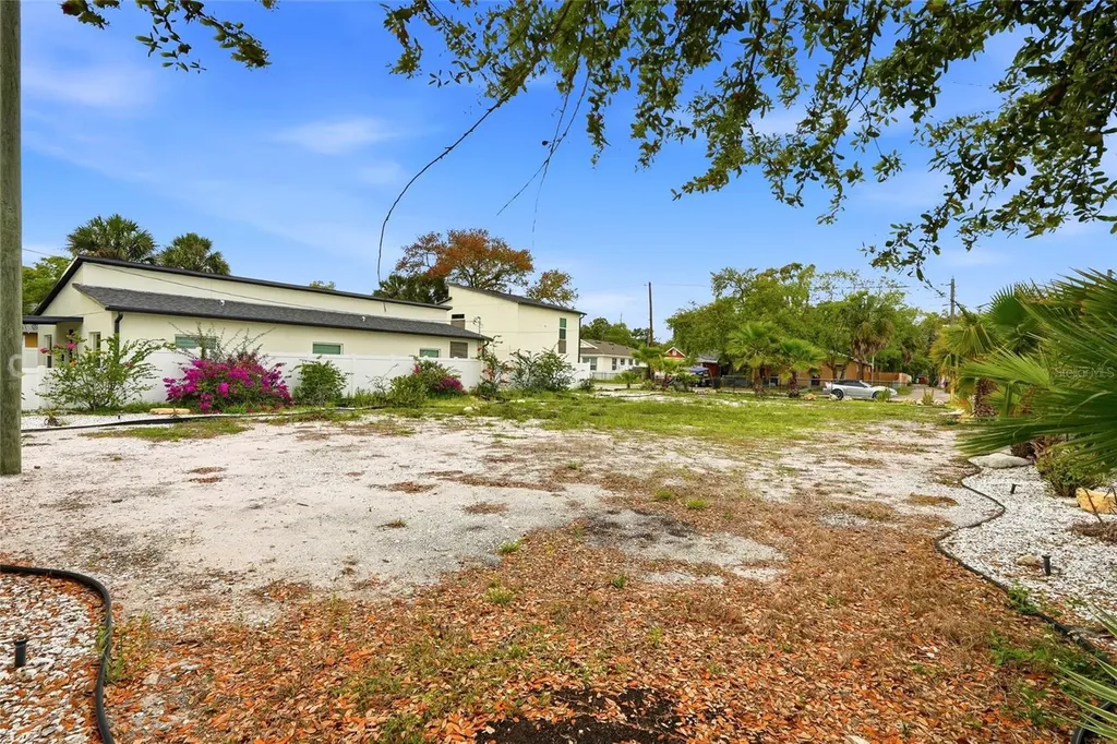 13TH Avenue S St Petersburg FL 33705
