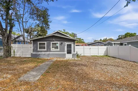 920 E Annie Street Tampa FL 33612