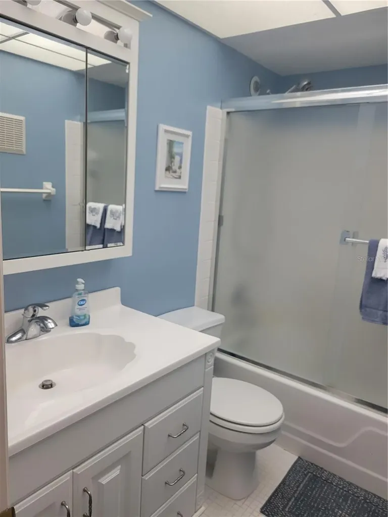 9950 62nd Terrace N St Petersburg FL 33708
