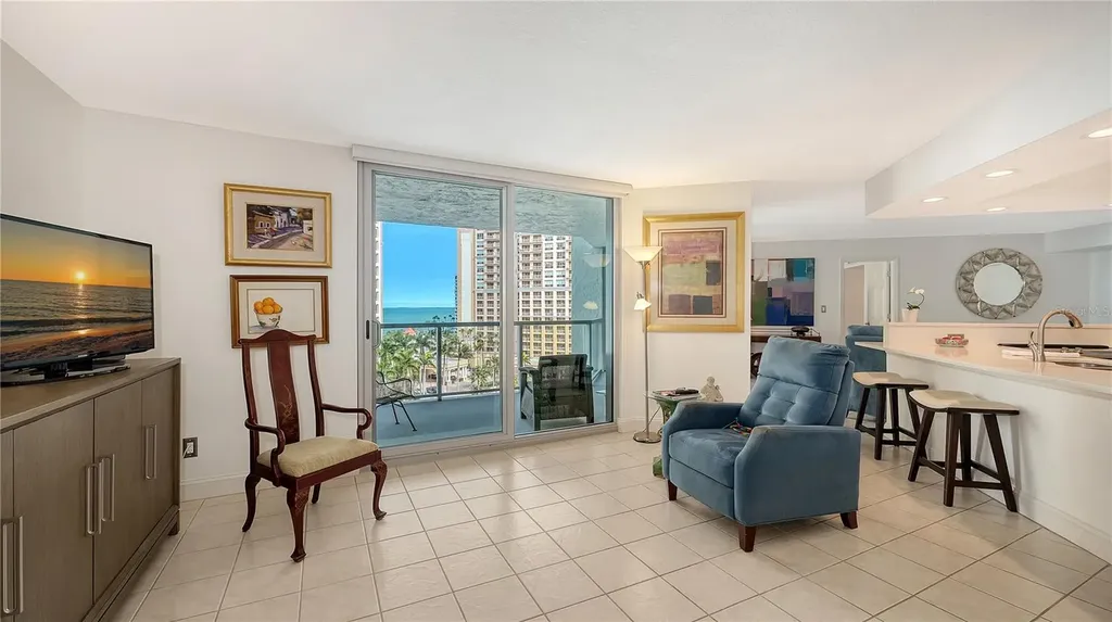 1111 N Gulfstream Avenue Sarasota FL 34236