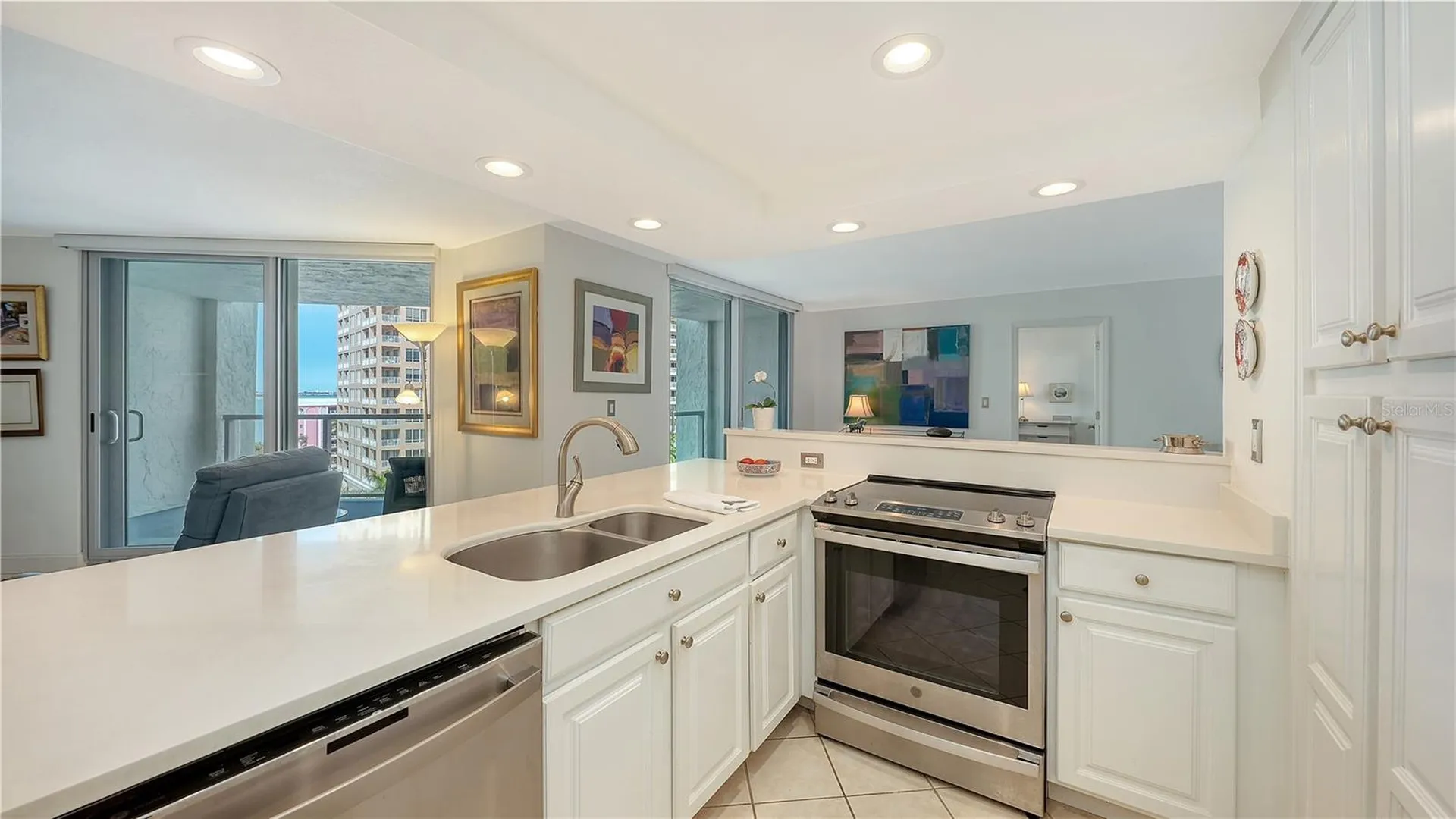 1111 N Gulfstream Avenue Sarasota FL 34236