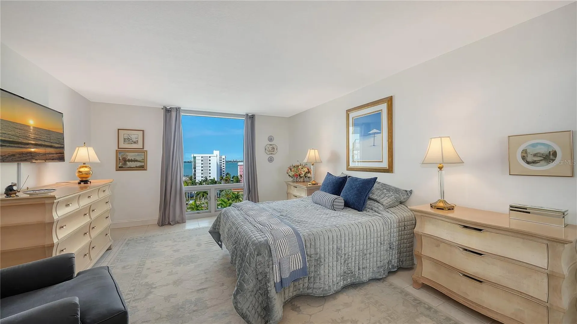 1111 N Gulfstream Avenue Sarasota FL 34236
