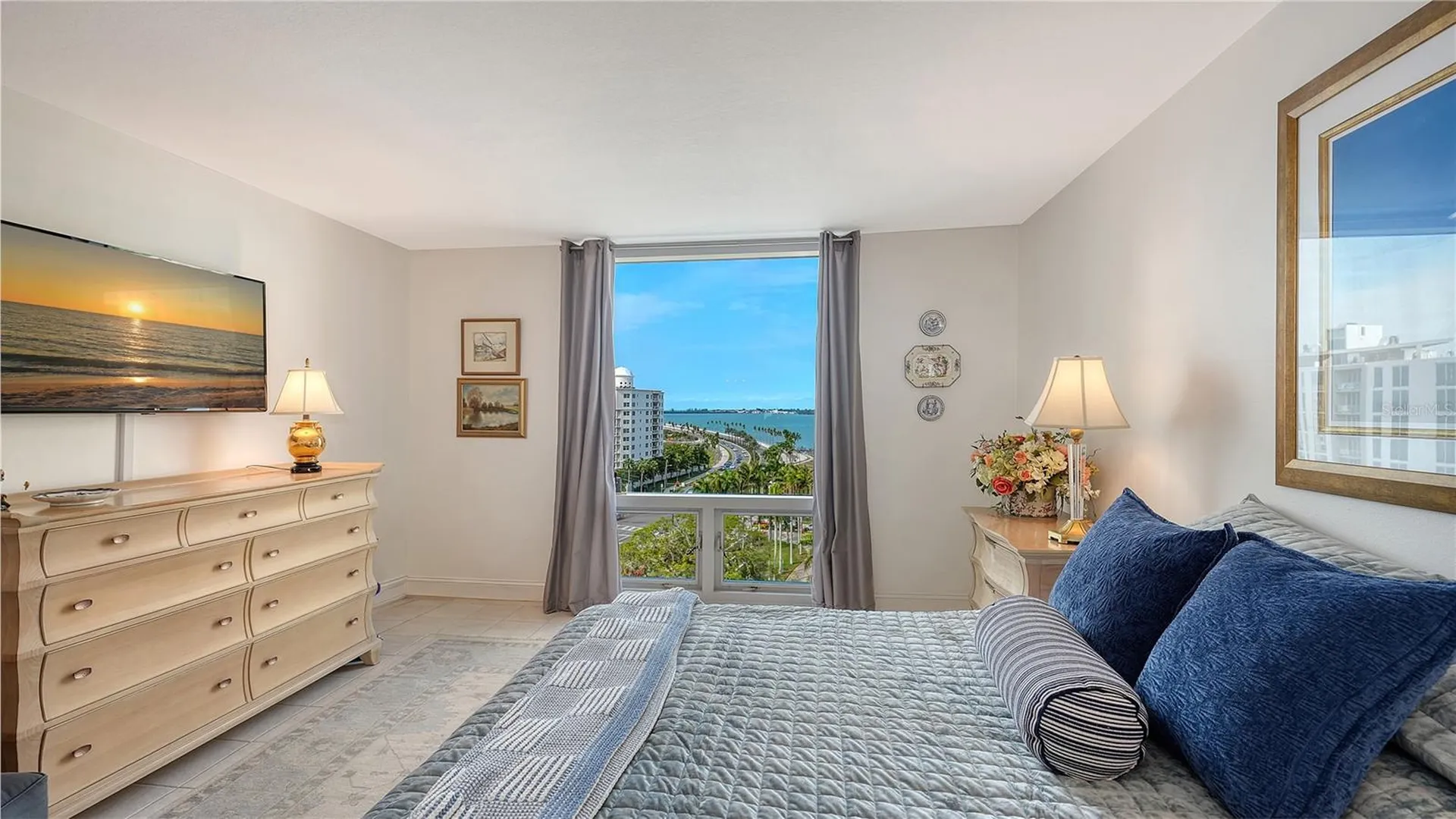 1111 N Gulfstream Avenue Sarasota FL 34236