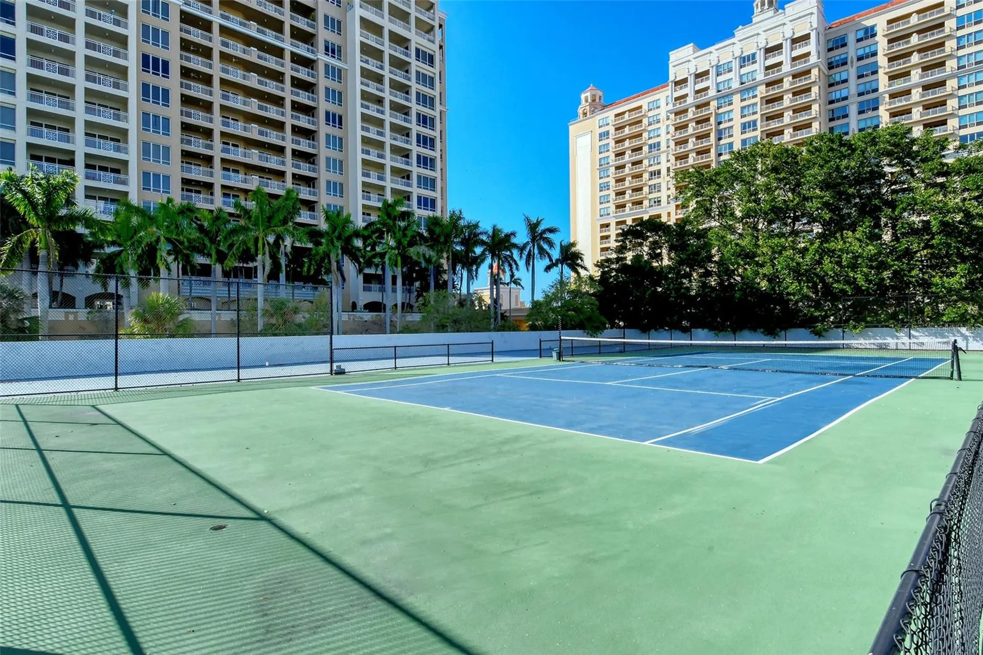 1111 N Gulfstream Avenue Sarasota FL 34236