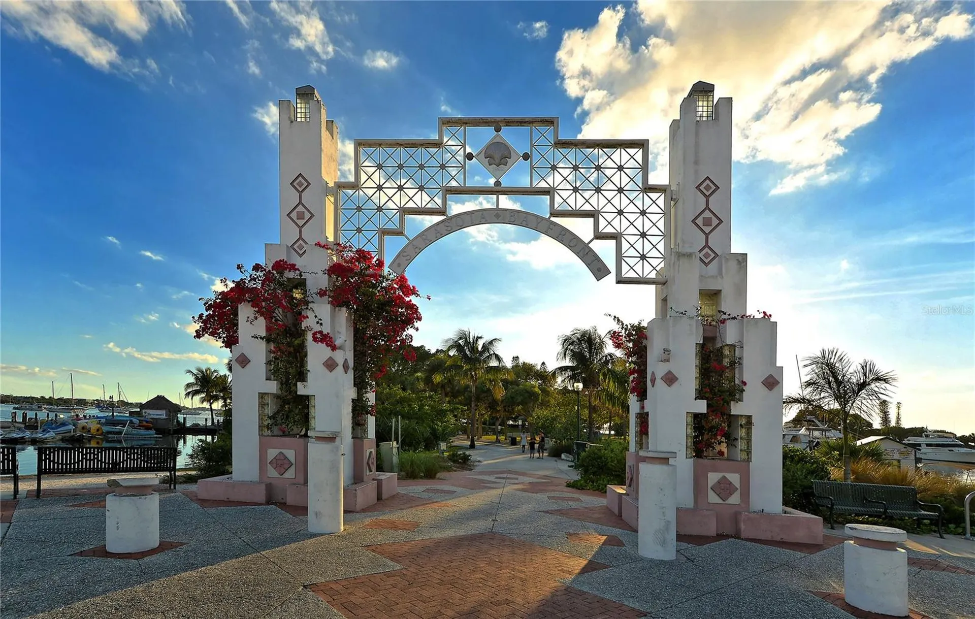 1111 N Gulfstream Avenue Sarasota FL 34236