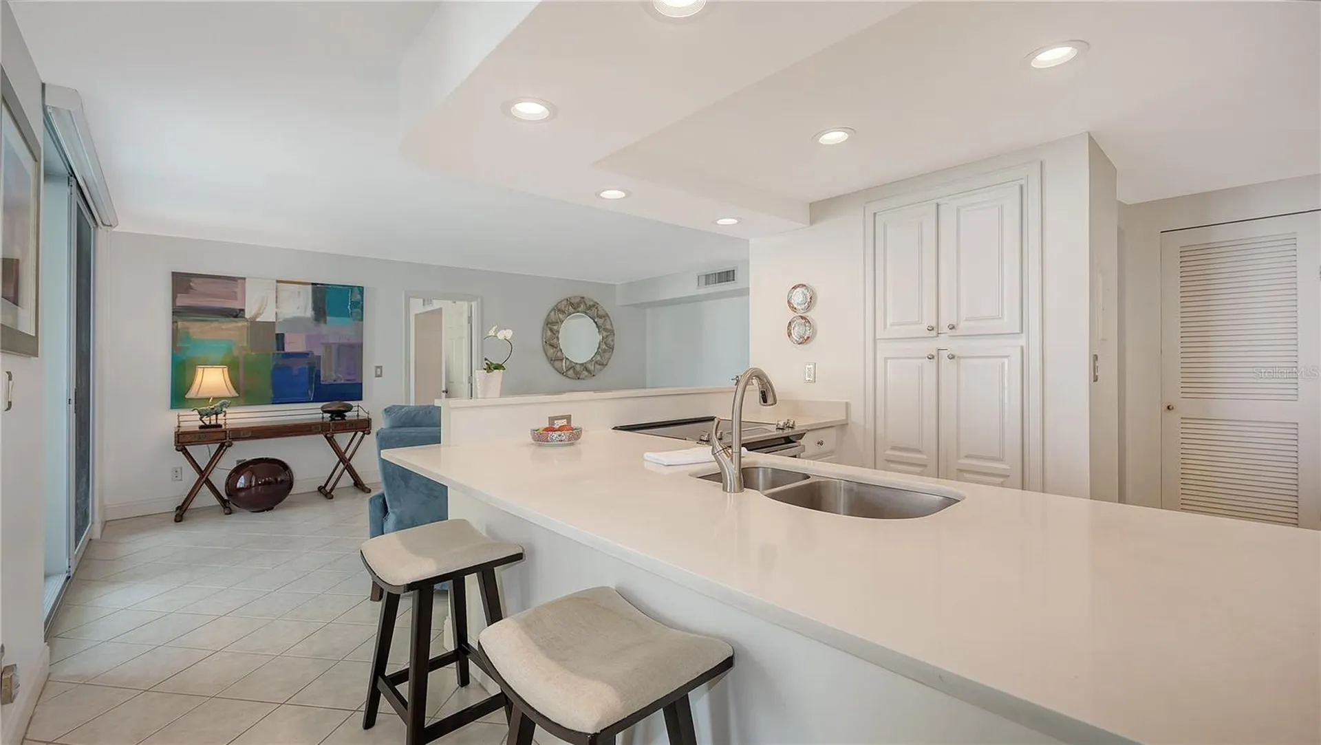 1111 N Gulfstream Avenue Sarasota FL 34236