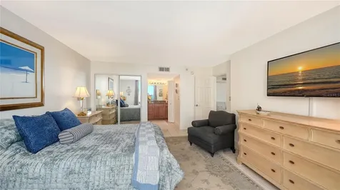 1111 N Gulfstream Avenue Sarasota FL 34236