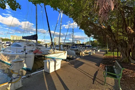 1111 N Gulfstream Avenue Sarasota FL 34236