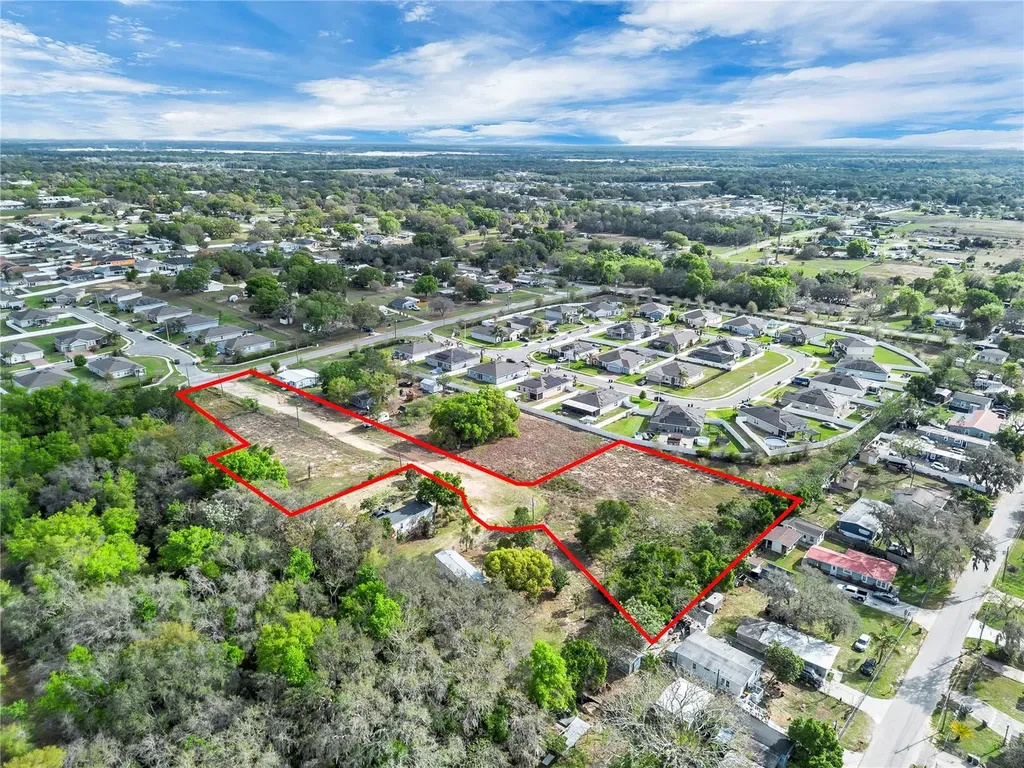 701 Mystery House Road Davenport FL 33837